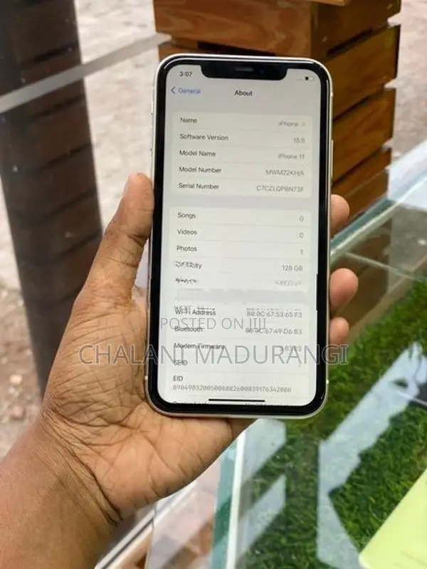 Apple iPhone 11 (Used)