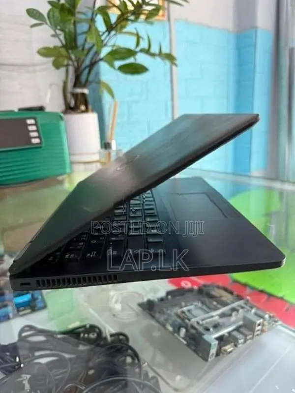 Dell Latitude 5401 Core i7 9th GEN H 16GB RAM 512GB SSD Laptop