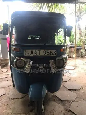 Bajaj RE 2014