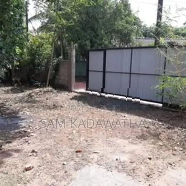 Kadawatha Land - Near Highway Entrance for Sale