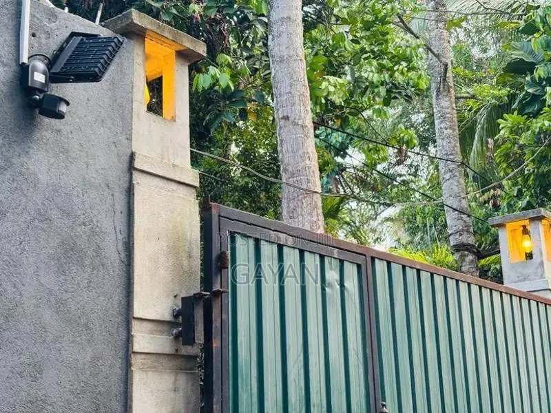 Elegant House for Sale Unawatuna