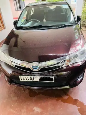 Toyota Axio 2015