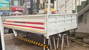 Tata 709 14.5 තට්ටුව