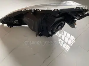 Honda Fit Shuttle Right Head Light