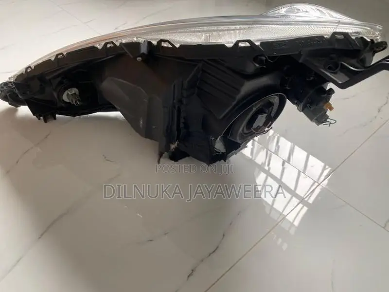 Honda Fit Shuttle Right Head Light