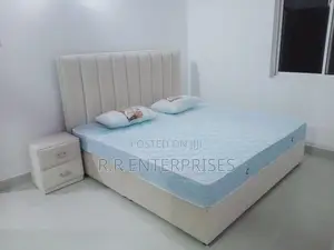 New 6*5 Ft Luxury Cushion Divan Bed with Spring Mattresses