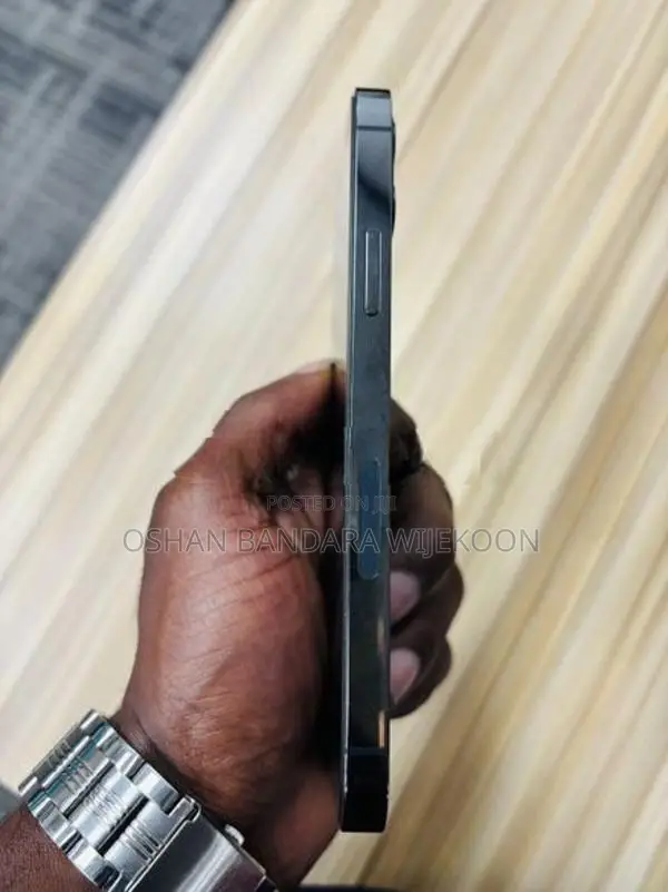 Apple iPhone 12 Pro (Used)