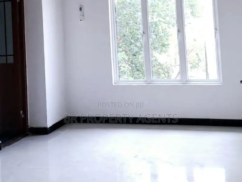 First Floor House for Rent in Pitakotte, Kotte