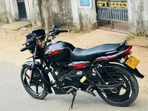 Bajaj Discover 2015