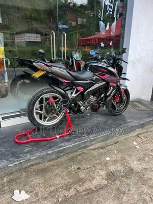 Bajaj Pulsar NS200 2024