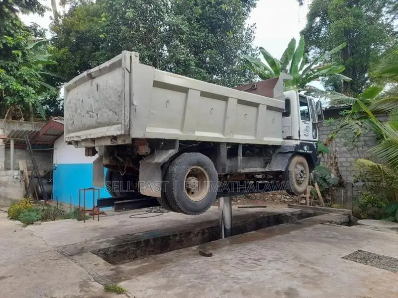 Vehicle Service Station with Worksbop for Sale in Pilimathalawa