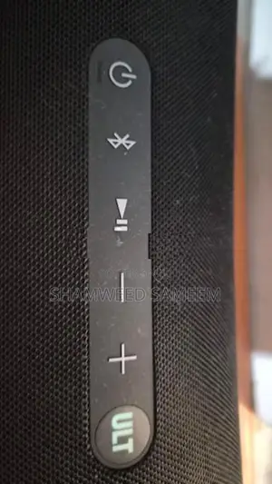 Sony ULT Field 7