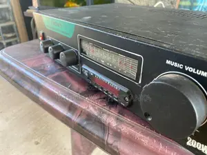 Crown Sterio Amp