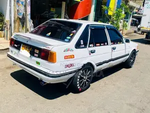Toyota Corolla AE81 1987