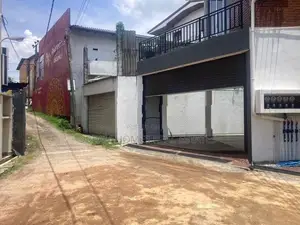 Brand New 3-Storey Luxury Building for Rent – Near Arpico Athurugiriya