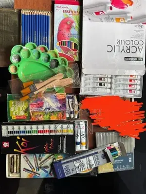 Art Supplies Bundle