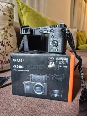 Sony Alpha A6400 Mirrorless Digital Camera with 16-50MM Lens