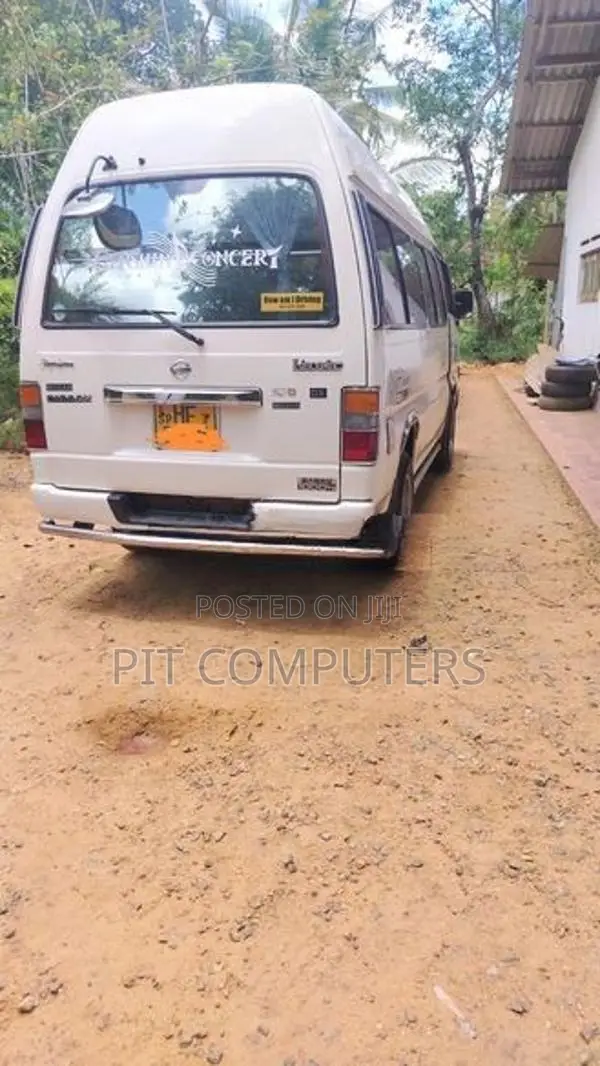 Nissan Caravan QD32 1998