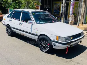 Toyota Corolla AE81 1987