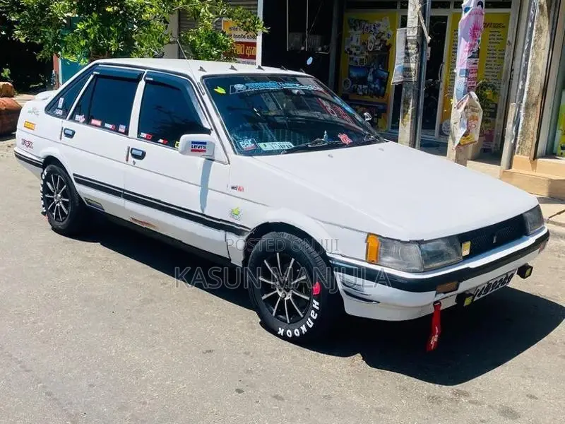Toyota Corolla AE81 1987