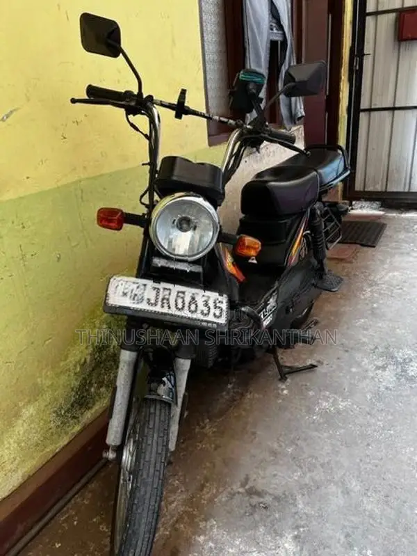 TVS XL 100 2020