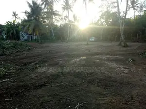 Land for Sale in Ahangama – 65 Perches