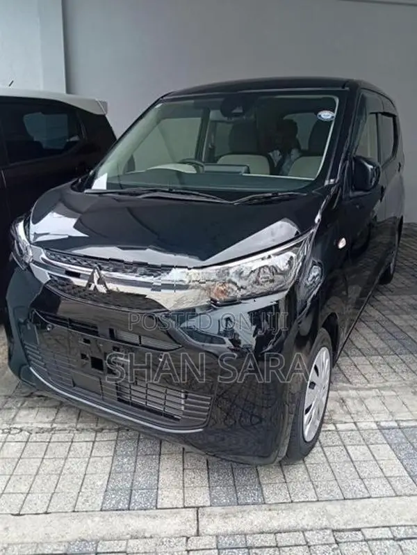 Mitsubishi eK Wagon M 2024