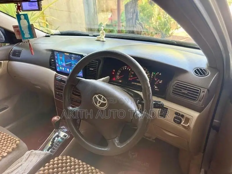 Toyota G 2002