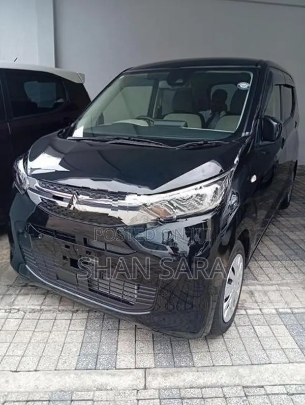 Mitsubishi eK Wagon M 2024