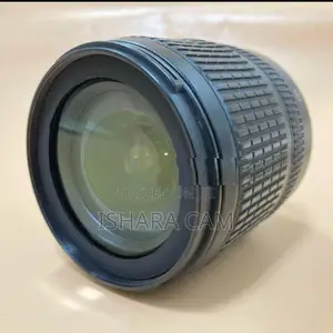 Nikon 18-105 VR DSLR lens