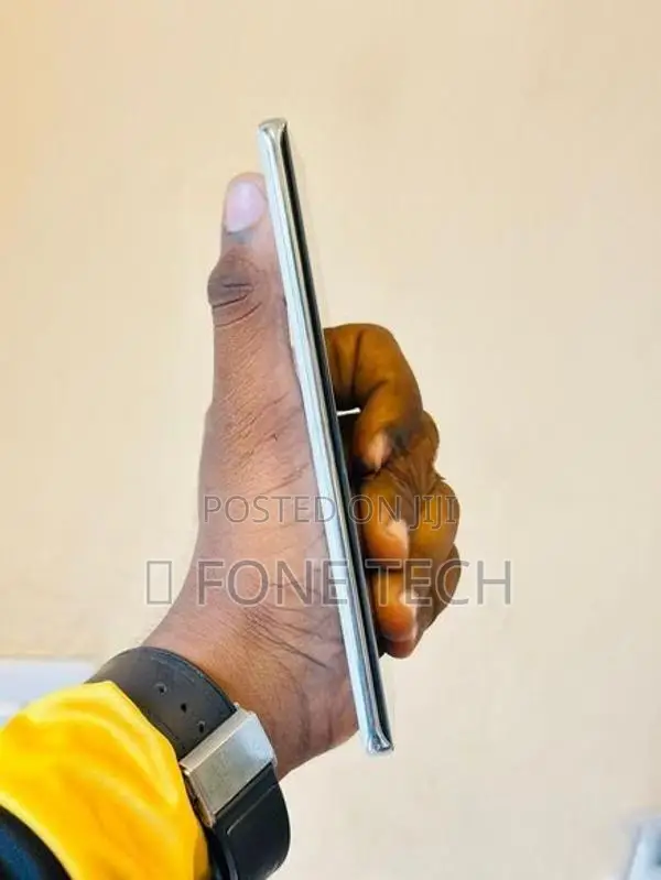 Vivo Y400 Pro 5G 256GB (Used)