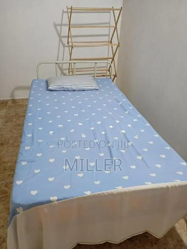 Comfortable Room for Rent in Colombo 05