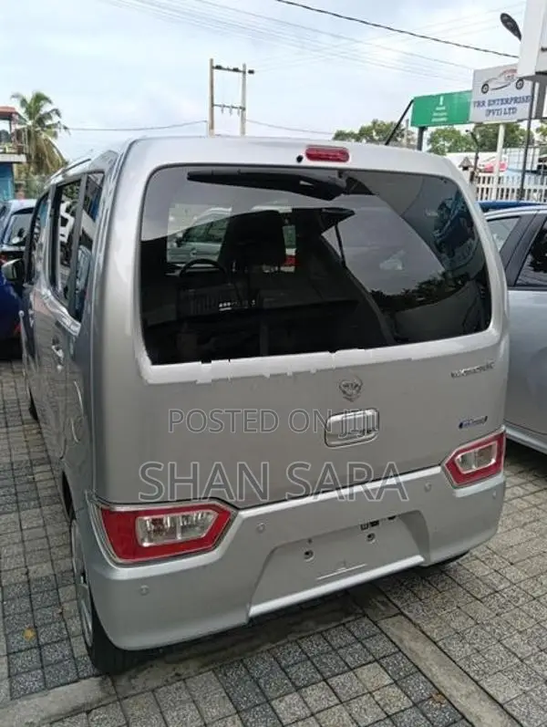 Suzuki Wagon R FX Hybrid 2023