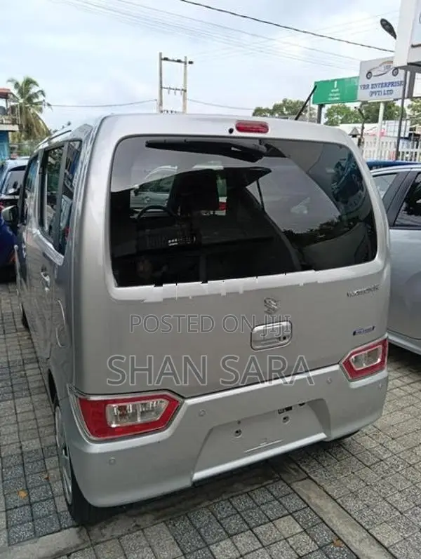 Suzuki Wagon R FX Hybrid 2023
