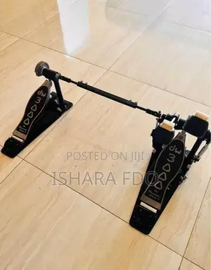 DW 3000 Double Bass Drum Pedal