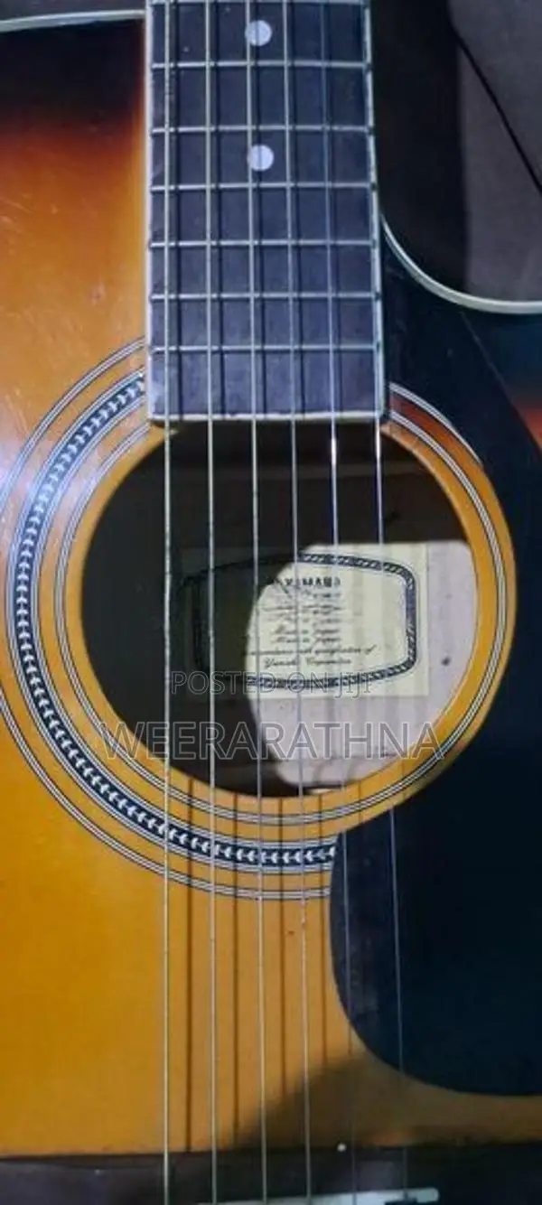 Yamaha Guitar