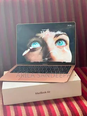 MacBook Air 2018 i5 / 8GB 128GB