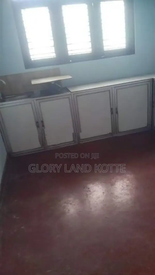 Upstair House for Rent in Mirhana,kotte Road