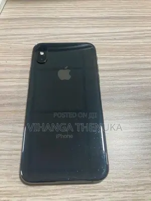 Apple iPhone XS (Used)
