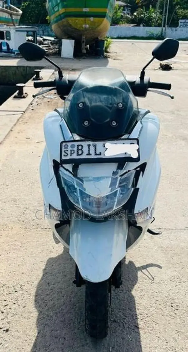 Suzuki Burgman 125 2019