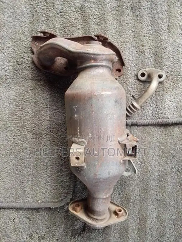 Toyota Vitz KSP90 Catlytic Converter