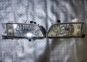 Nissan Sunny FB 15 Headlight