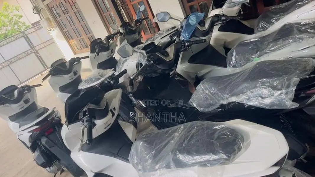 Honda PCX 125 Japan 2025
