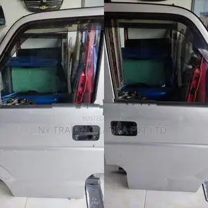 Suzuki Every DA 64 Front Door Set Power