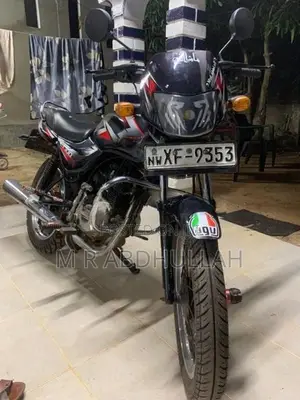 Bajaj CT100 2011