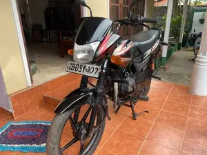 Bajaj Platina 100 ES 2016