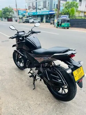Honda CB Hornet 2017