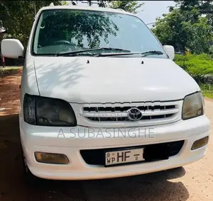 Toyota Noah KR 41 1998