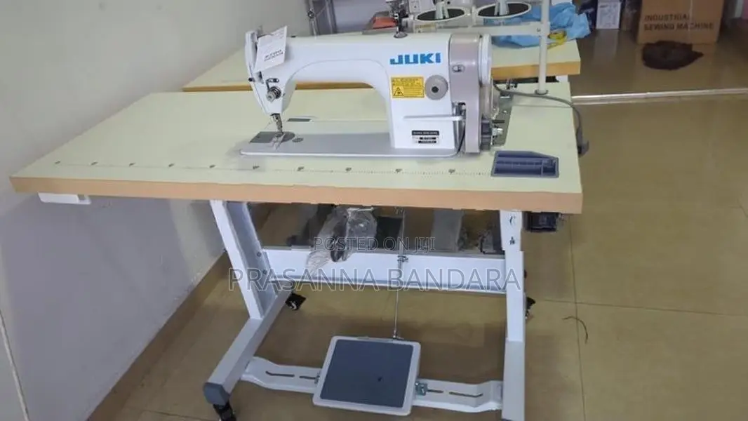 Juki Ddl-8700 Sewing Machine