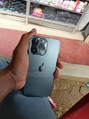 Apple iPhone 13 Pro (Used)